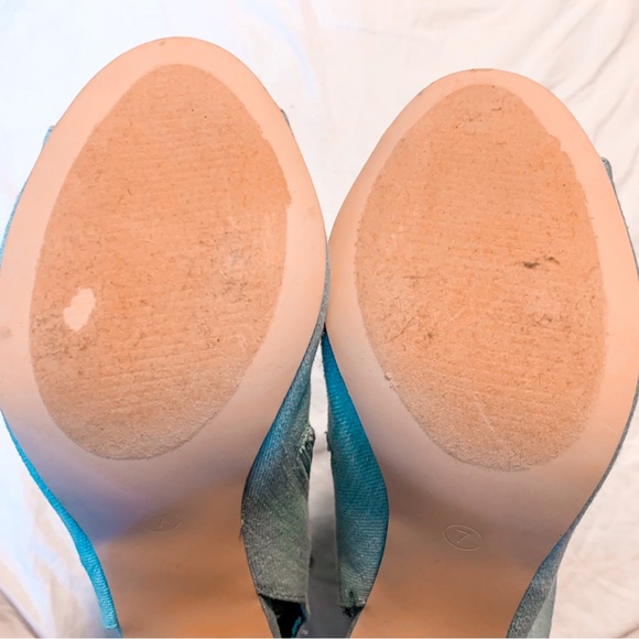 NWT Light Denim Laceup Peeptoe Booties - Picture 7 of 8